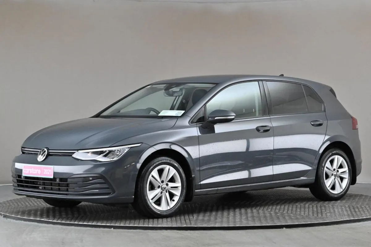 Volkswagen Golf 1.0 Etsi DSG Life Mhev 110BHP Mk8b - Image 4