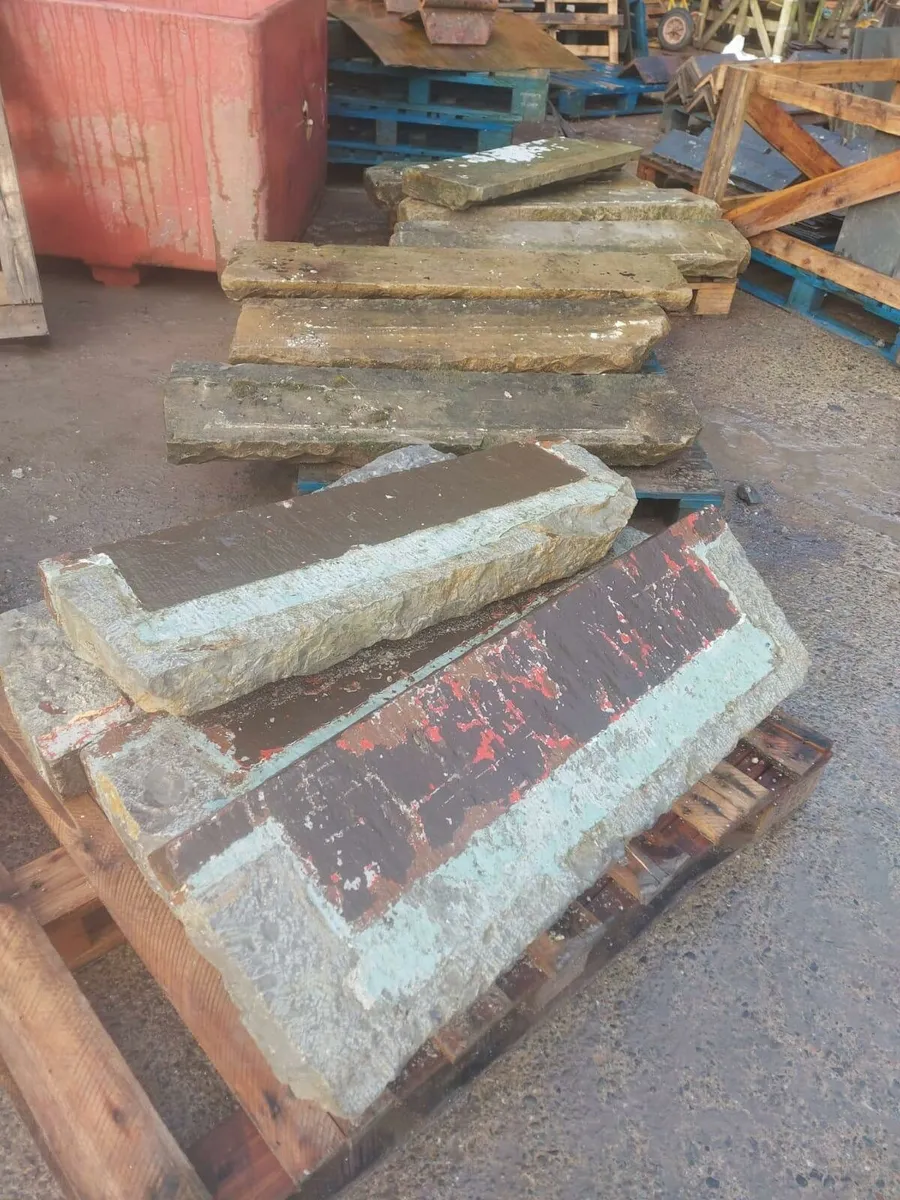 Bangor slates chimney pots floor roof tile granite - Image 2