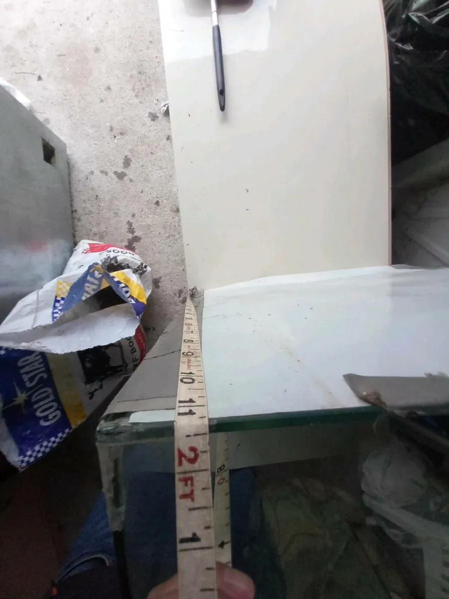 Fish tank - Image 4