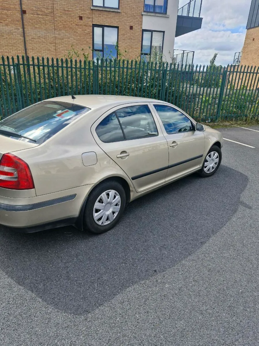 Skoda Octavia 2007 1.4L - Image 2