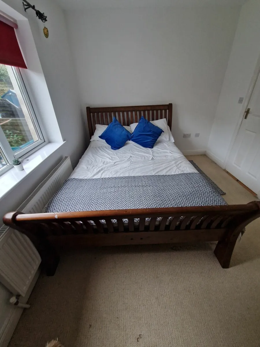 Kingsize Wooden Sleigh Bed - Image 1