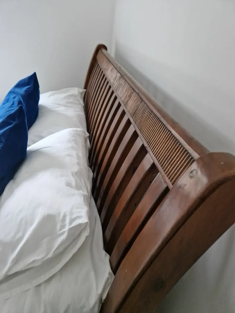 Kingsize Wooden Sleigh Bed - Image 2