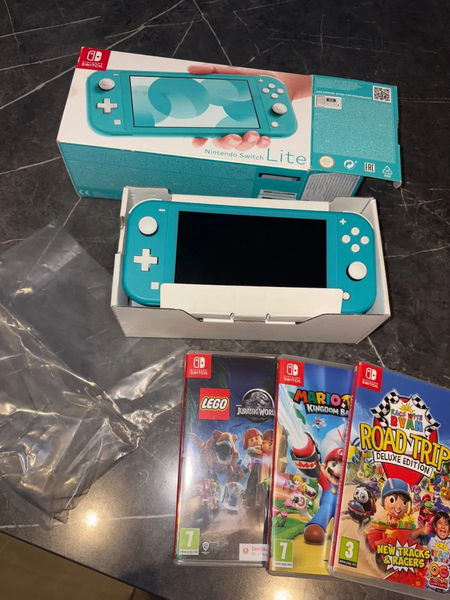 Nintendo Switch Lite (Turquoise) - Image 4