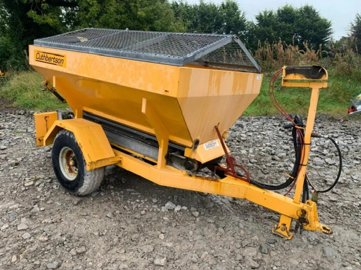 CUTHBERTSON 3.6T GRITTER/LIME SPREADER - Image 1