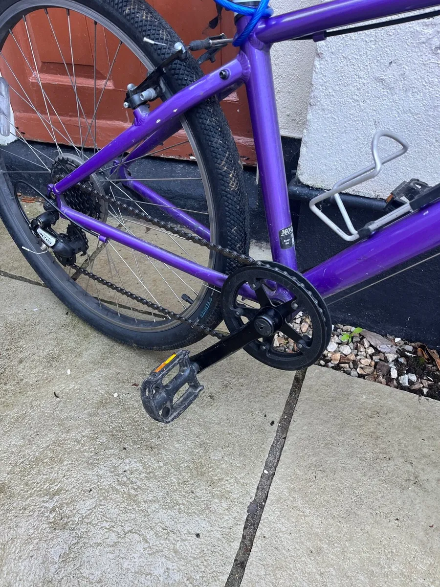 Dimension Ridgeback 26 inch Girls Bike in Purple - Image 4