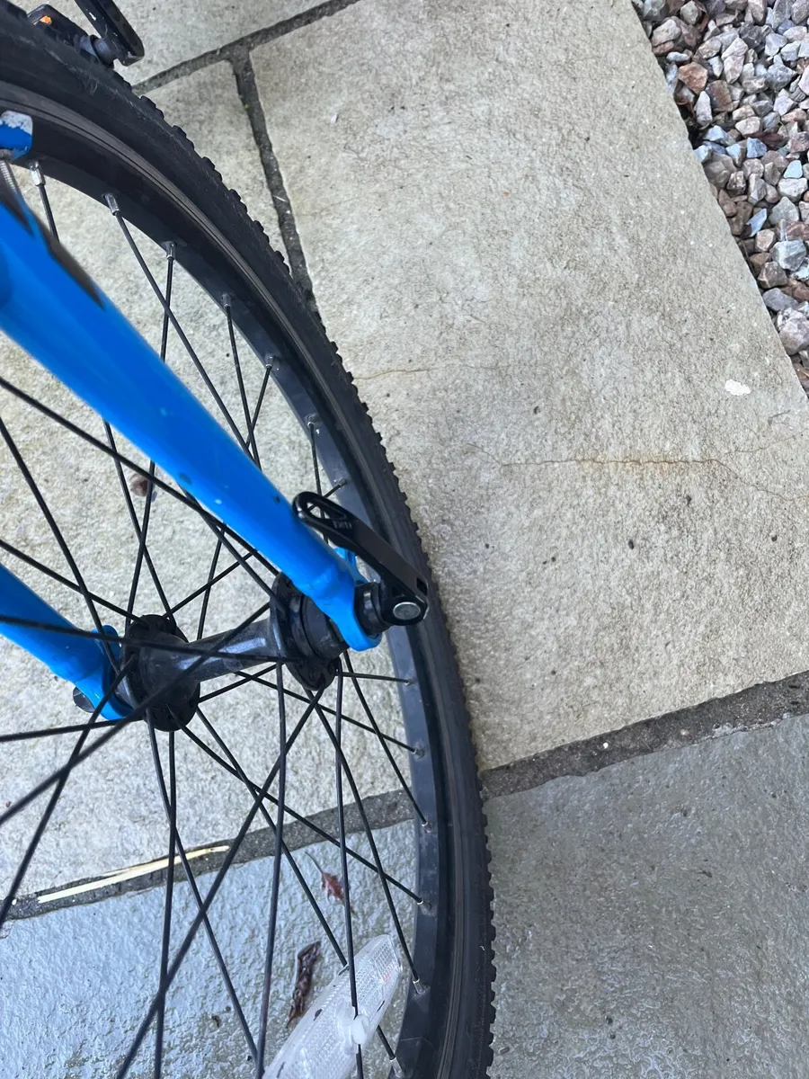 Giant ARX 20 inch Kids Bike in Blue - Image 3