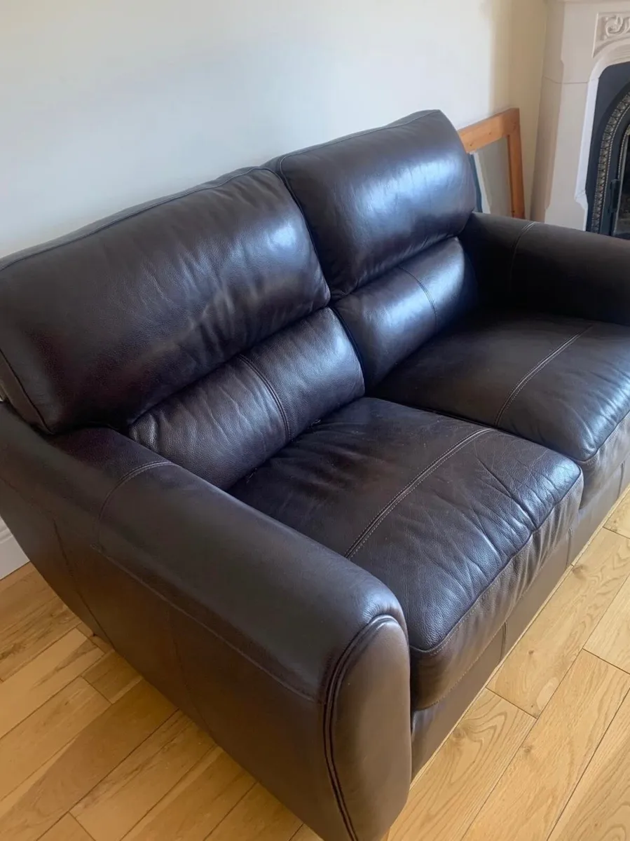 Brown leather sofas 3 + 2 - Image 1