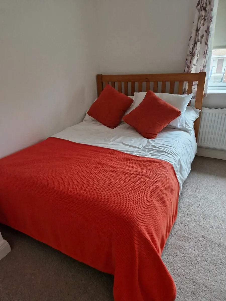 Wooden Beds x 2 - Image 1