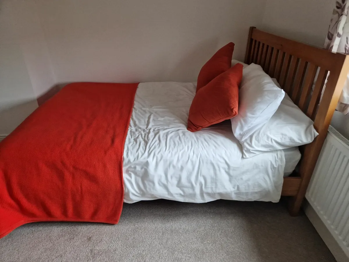 Wooden Beds x 2 - Image 2