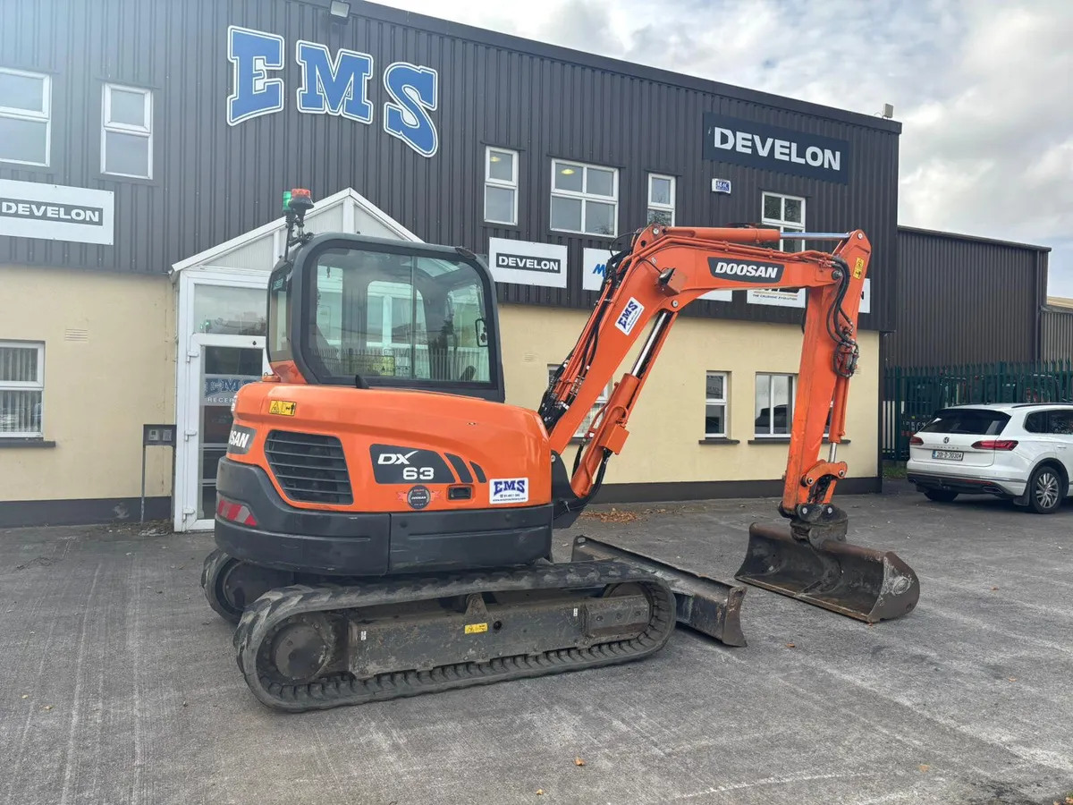 2019 Doosan DX63-3 - Image 1