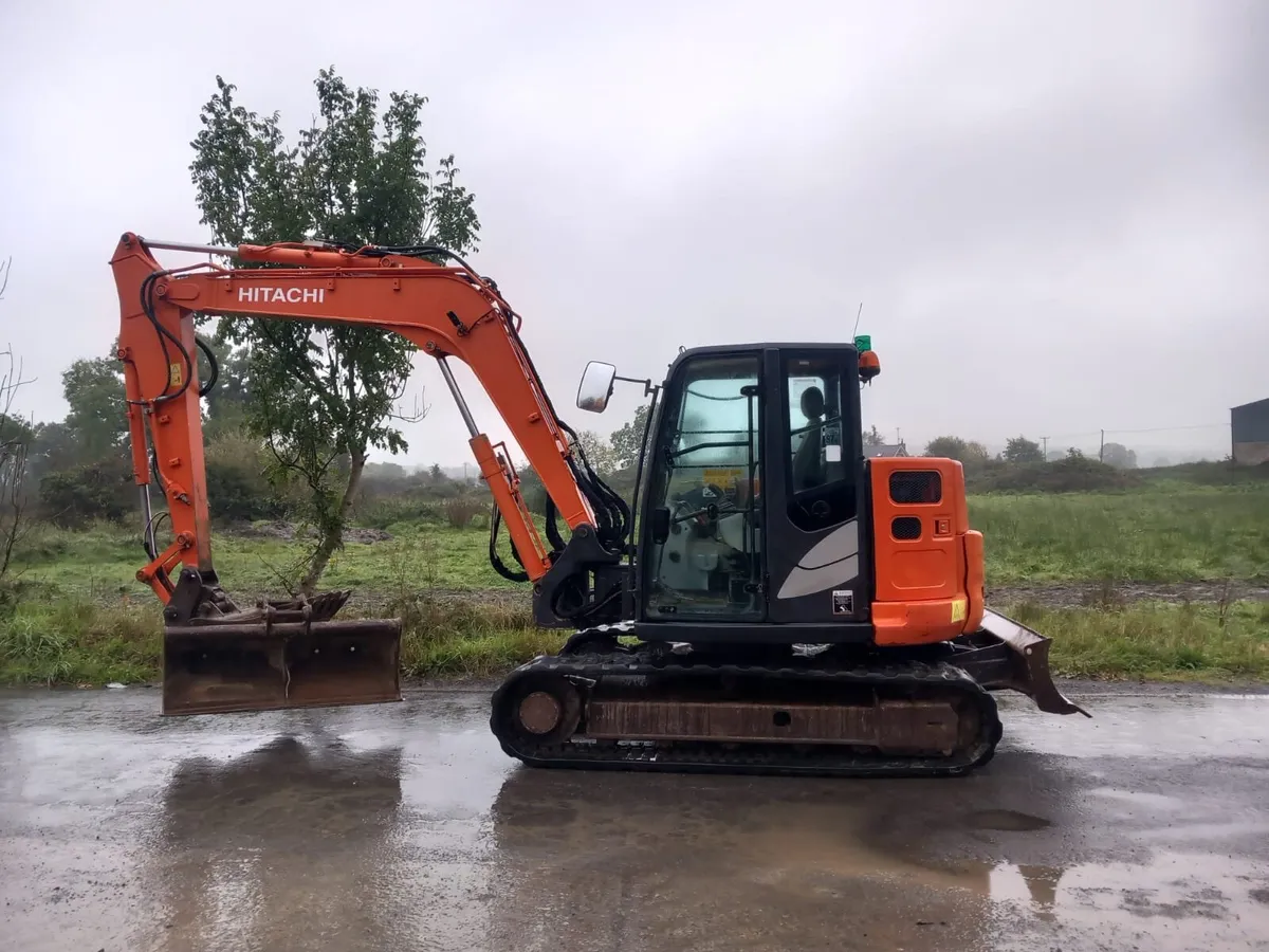 Hitachi Zaxis 85 - Image 3