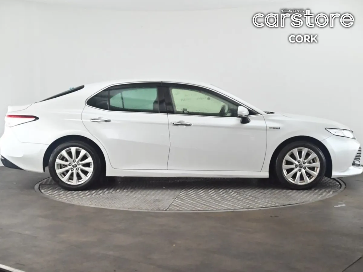 Toyota Camry Camry Hybrid 4DR Auto - Image 3