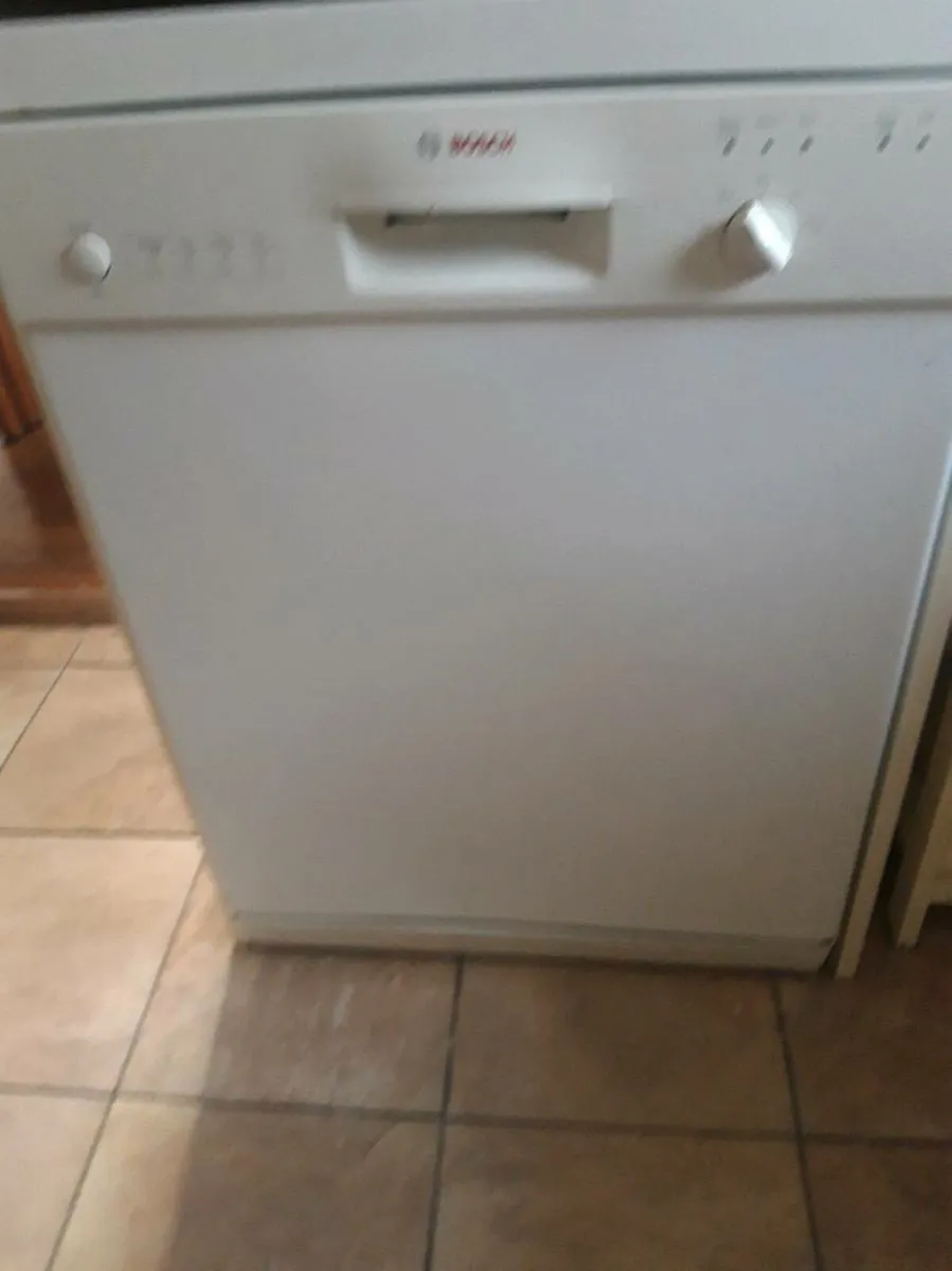 Dishwasher - Image 3