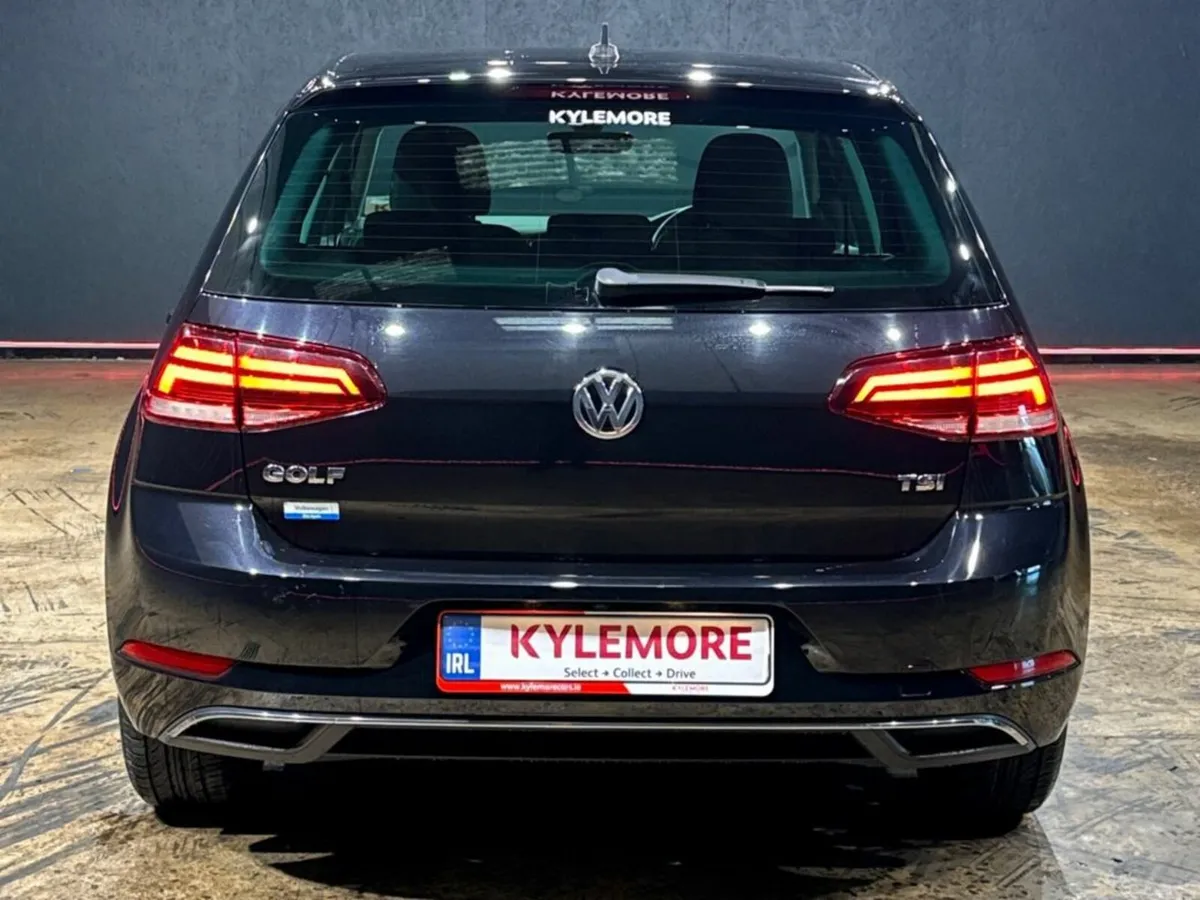 Volkswagen Golf AUTOMATIC 1.2 TSI - REVERSING CAME - Image 4