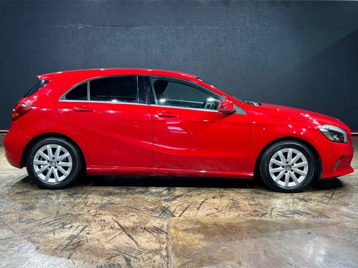 Mercedes-Benz A-Class AUTOMATIC 1.6 - HALF LEATHER - Image 2