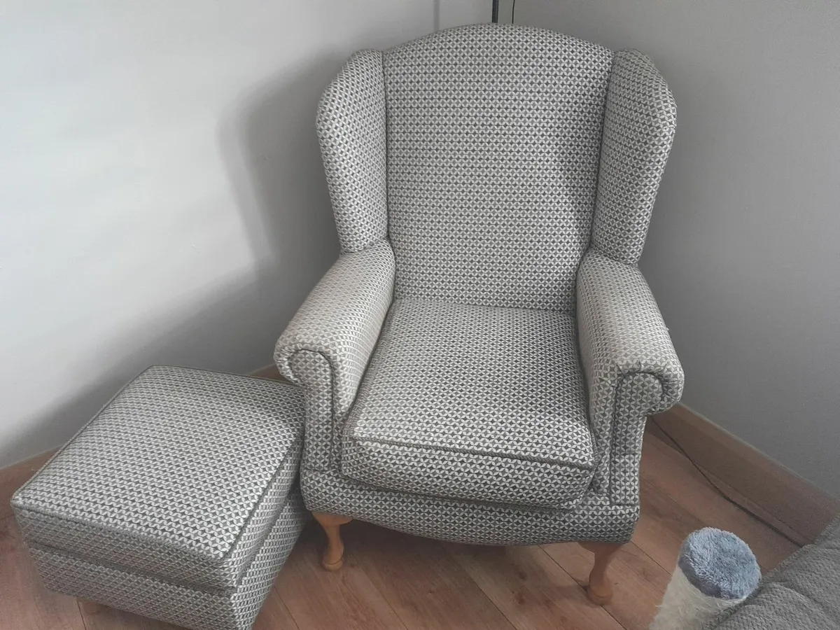 3 Seater Sofa and Two Armchairs - Image 1