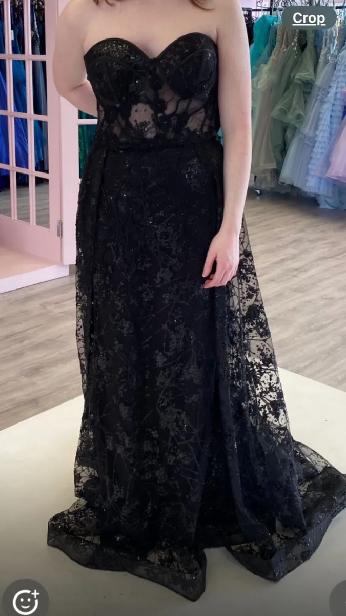 Debs dress - Image 3