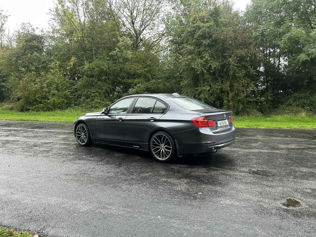 2014 bmw 3 series 2.0 diesel - Image 4