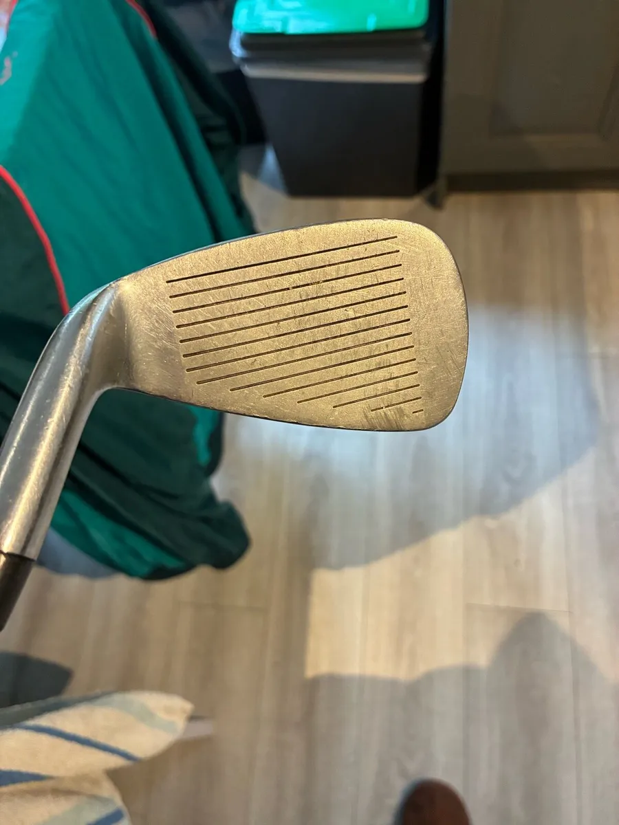 Golf Irons - Image 1