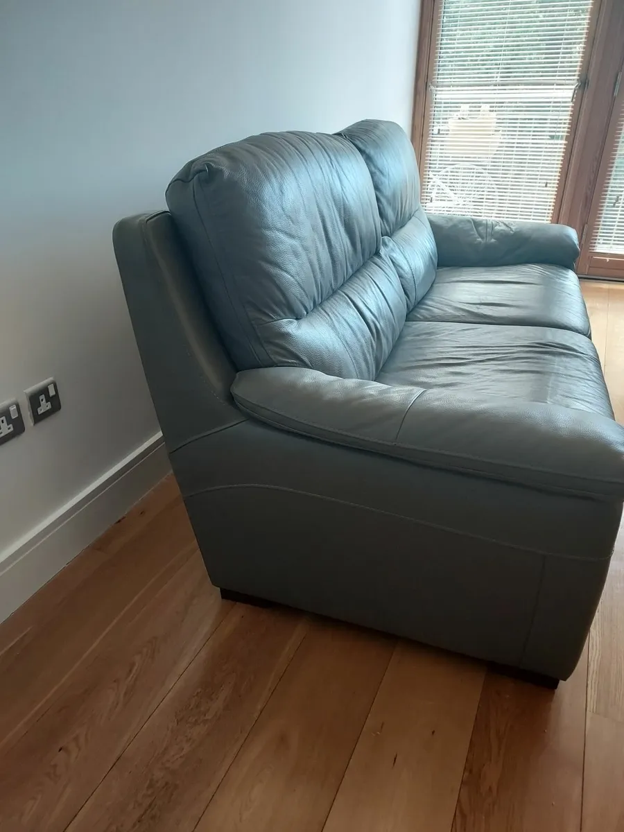 Grey 2.5 leather seater - Furniture - Image 3