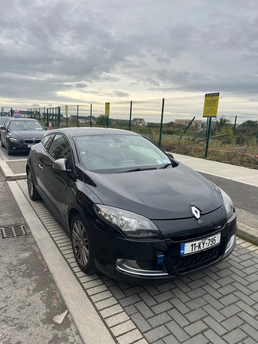 Renault Megane 2011 - Image 1