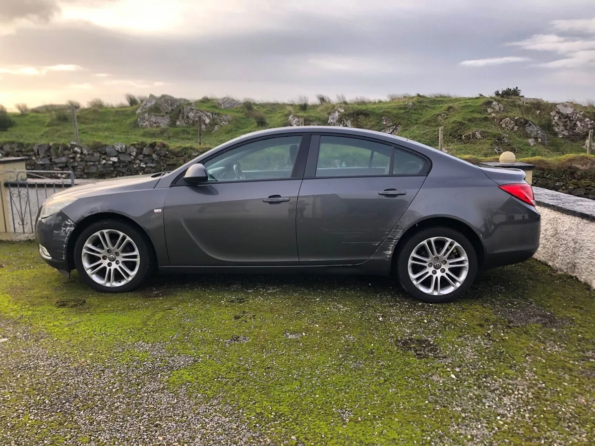 Opel Insignia 2010 NCT 06/26 - Image 3