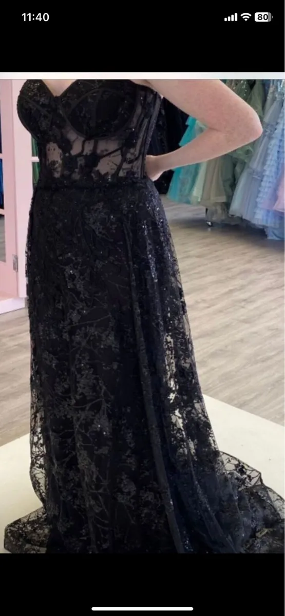 Debs dress - Image 4