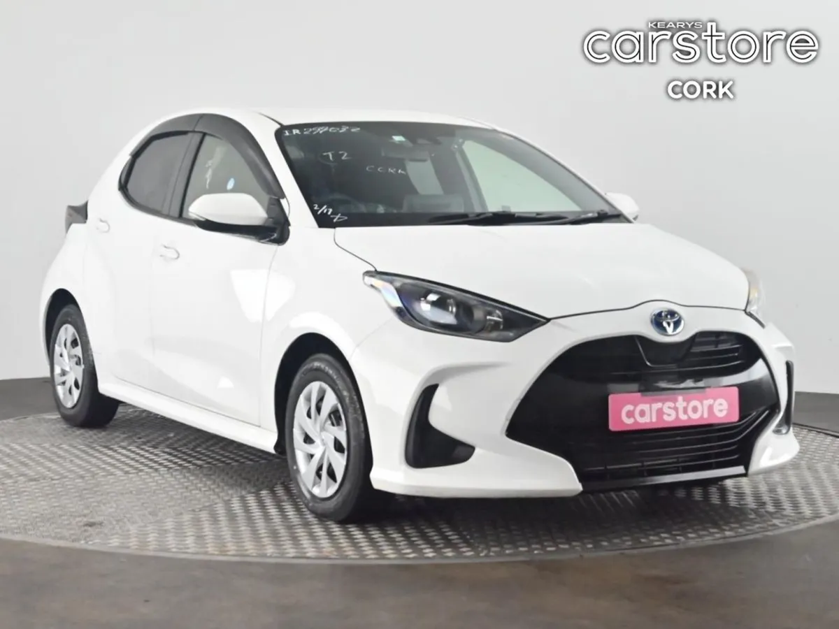 Toyota Yaris 1.5 Hybrid 5Dr Auto - Image 1