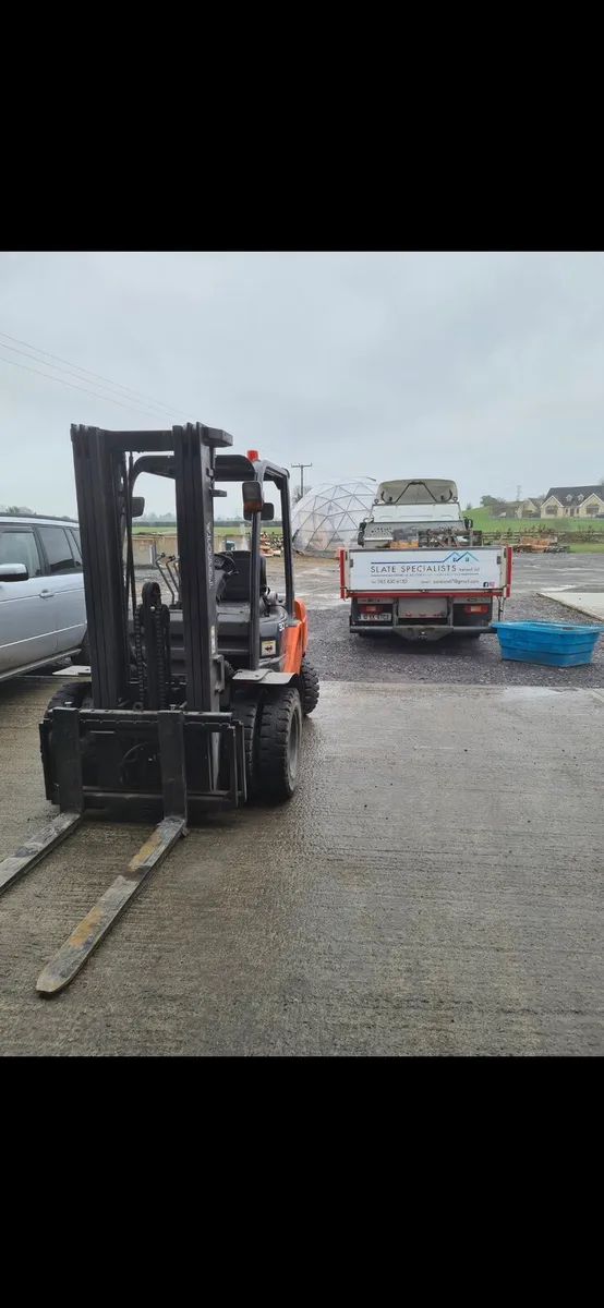 Toyota forklift - Image 3