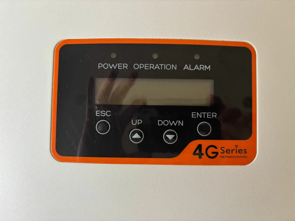 Solar inverters  - Solis 6 KW  & SAJ 3KW - Image 4