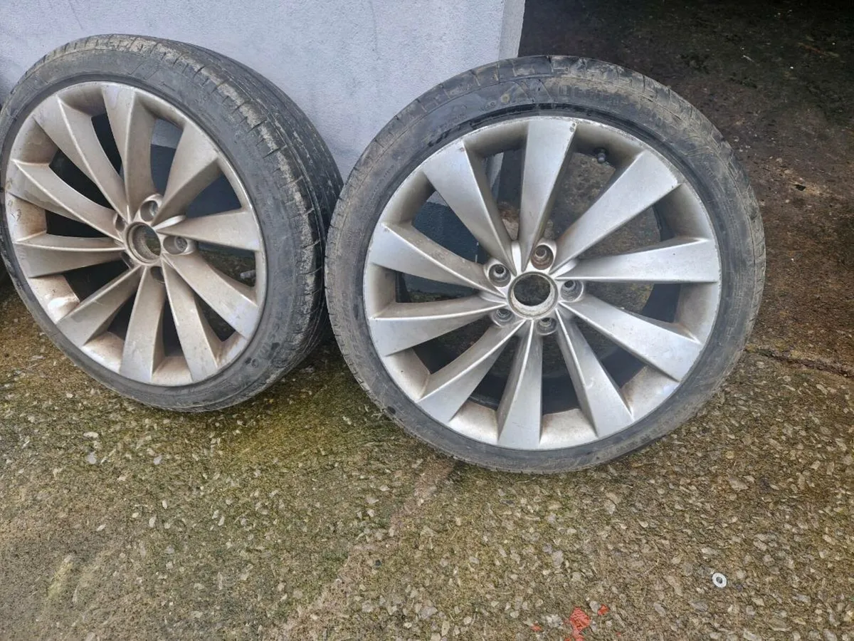 Set of vw sirocco wheels with tyres - Image 1