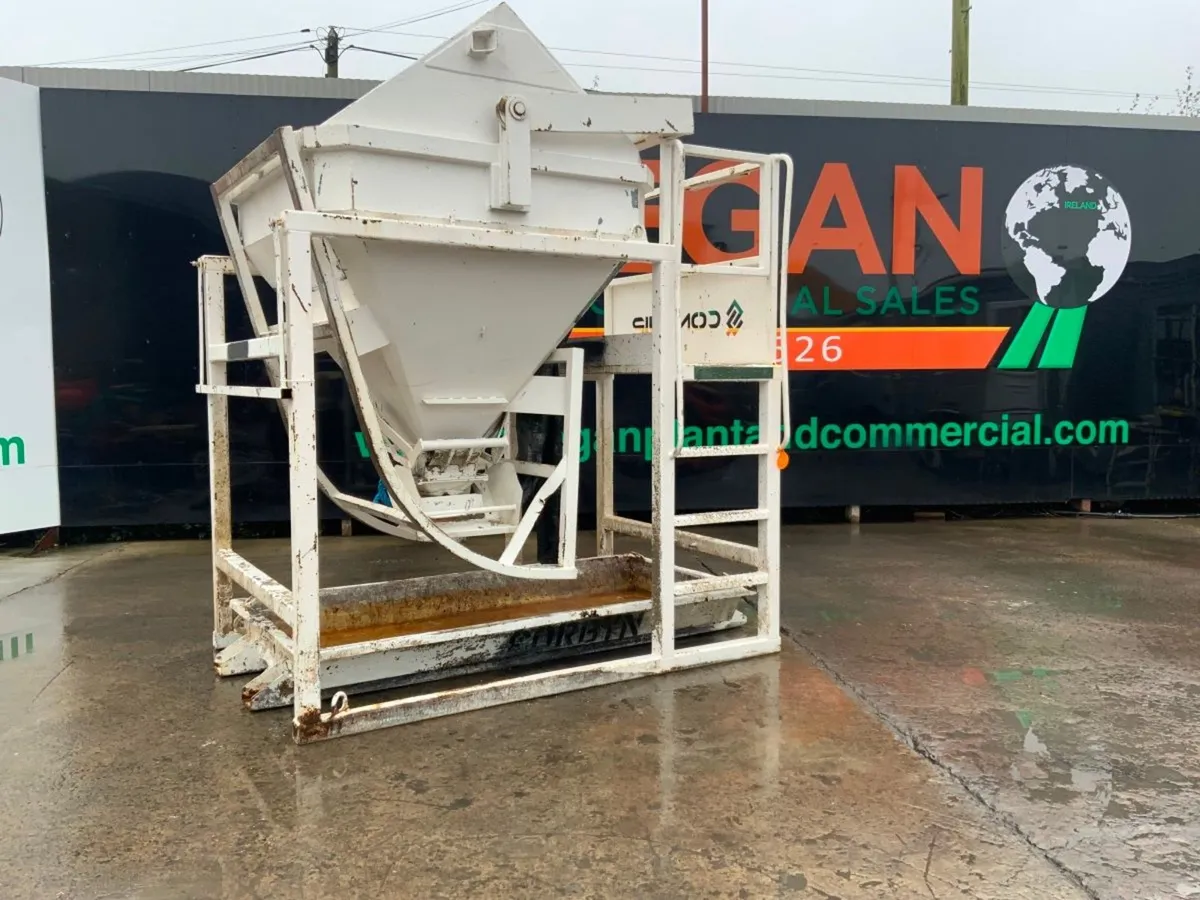CONQUIP CONCRETE SKIP & WASHOUT STAND....026 - Image 3