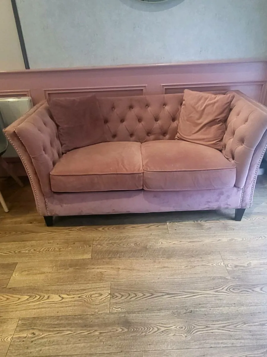 Selection of furniture - Image 1