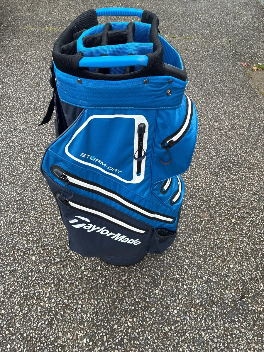 Taylormade waterproof bag - Image 4