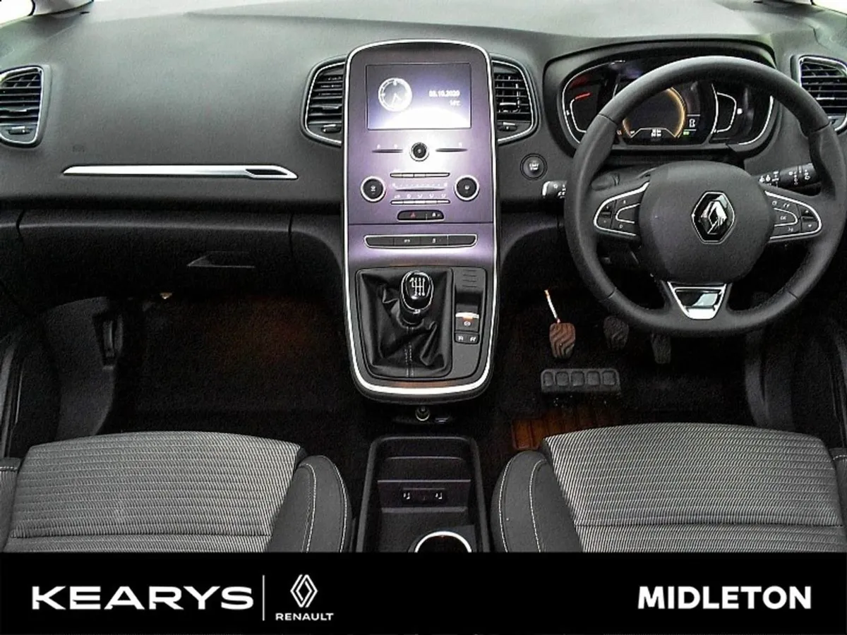 Renault Grand Scenic 1.3 TCe 140 GPF Signature - Image 4