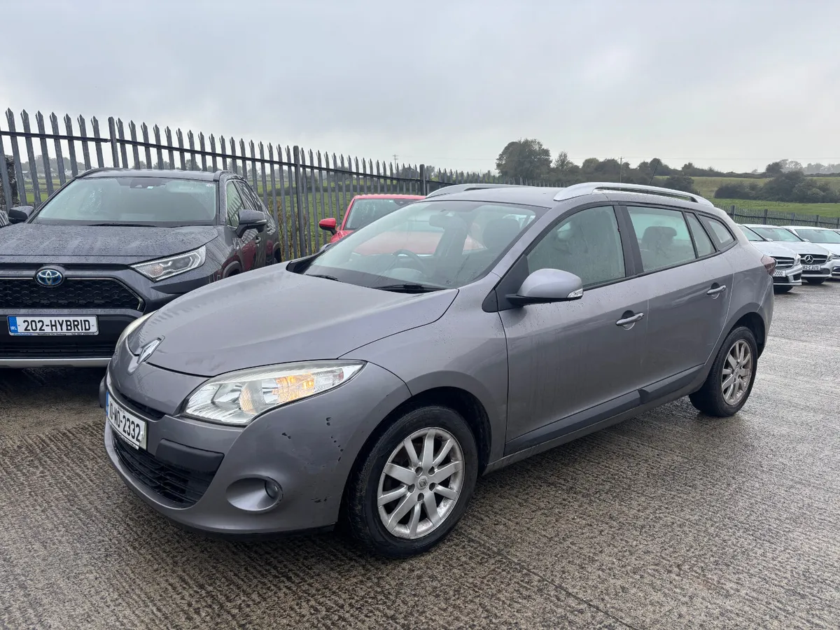 Renault Megane 2010 - Image 1
