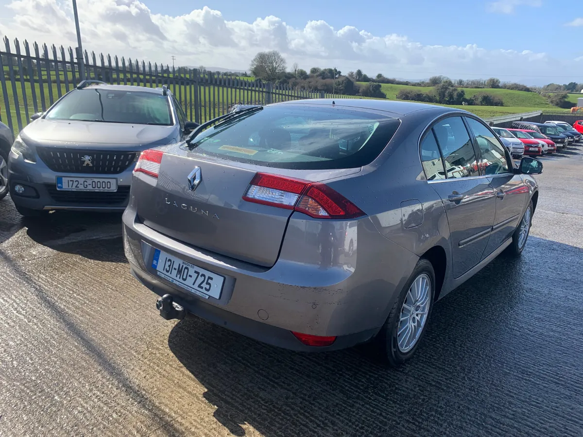 Renault Laguna 2013 - Image 4