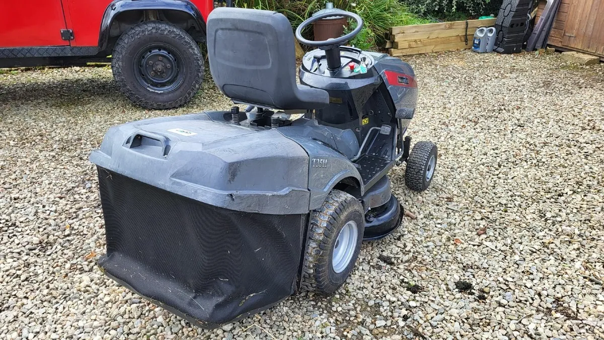 Ride on mower - Image 3