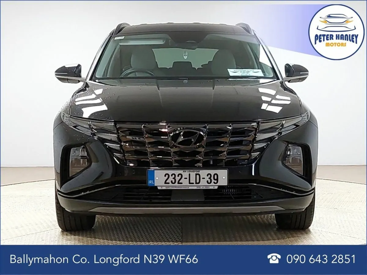 Hyundai Tucson 2WD Executive Plus - Image 3
