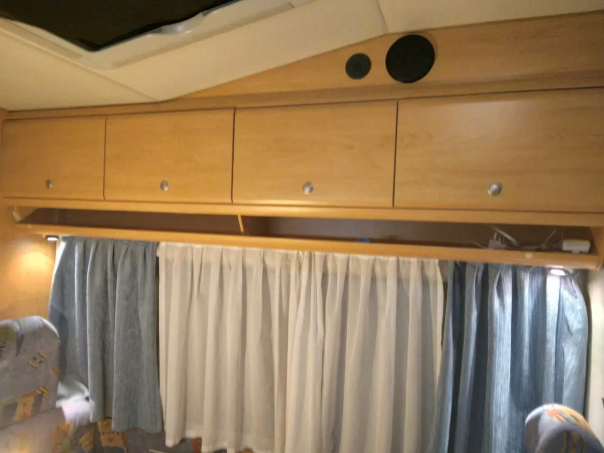Camper Van Motorhome (Knaus) 4 berth - Image 4