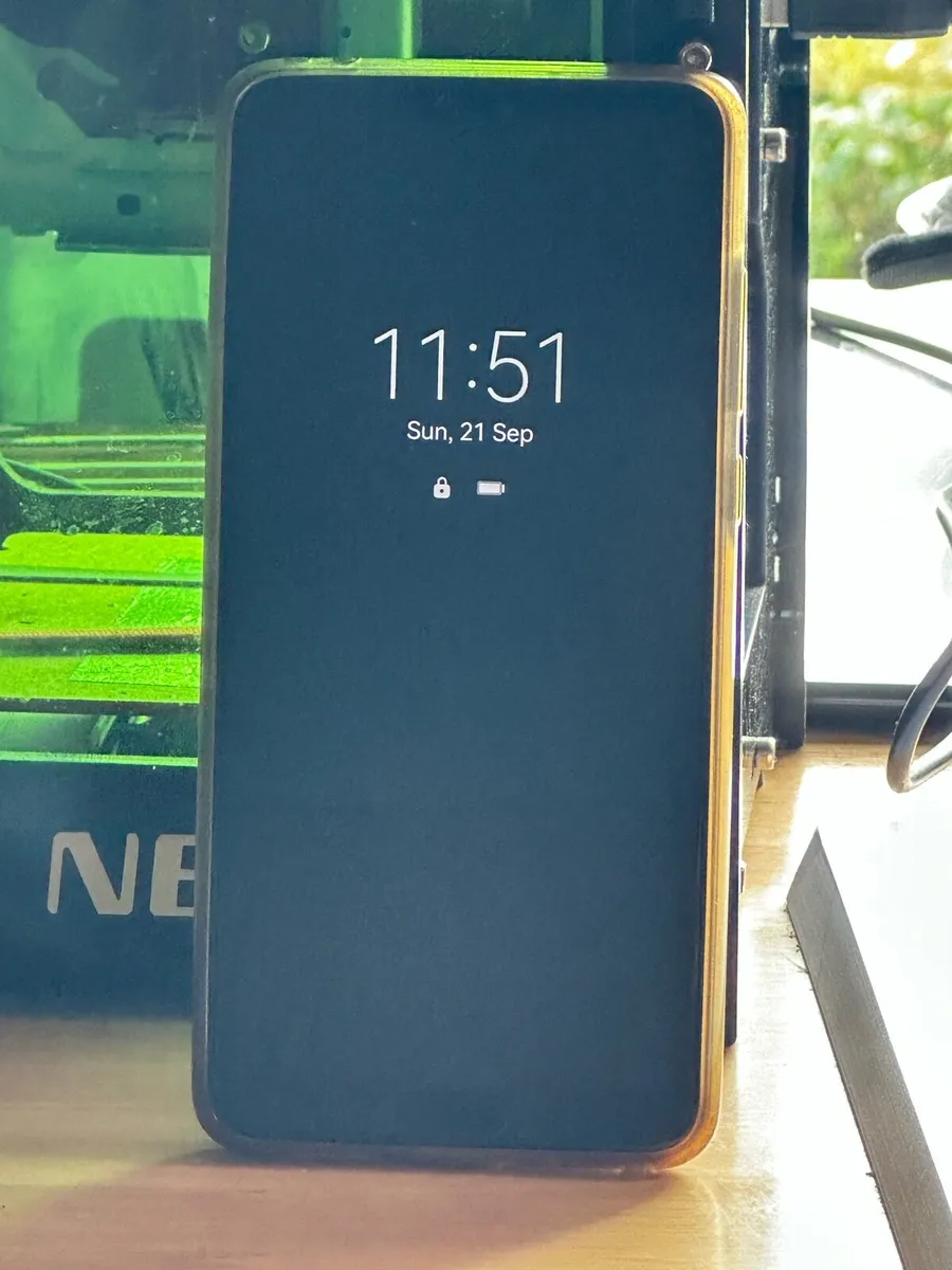 Mobile phone Huwawei 20 pro black - Image 1