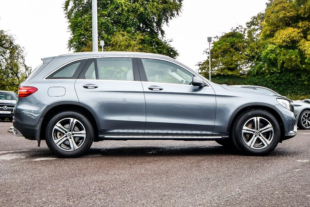 Mercedes-Benz GLC-Class 220d 4matic Auto Low Mile - Image 3