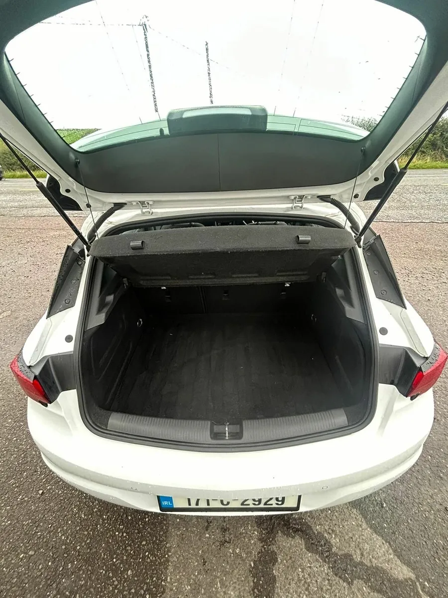 Opel Astra 2017 - Image 4