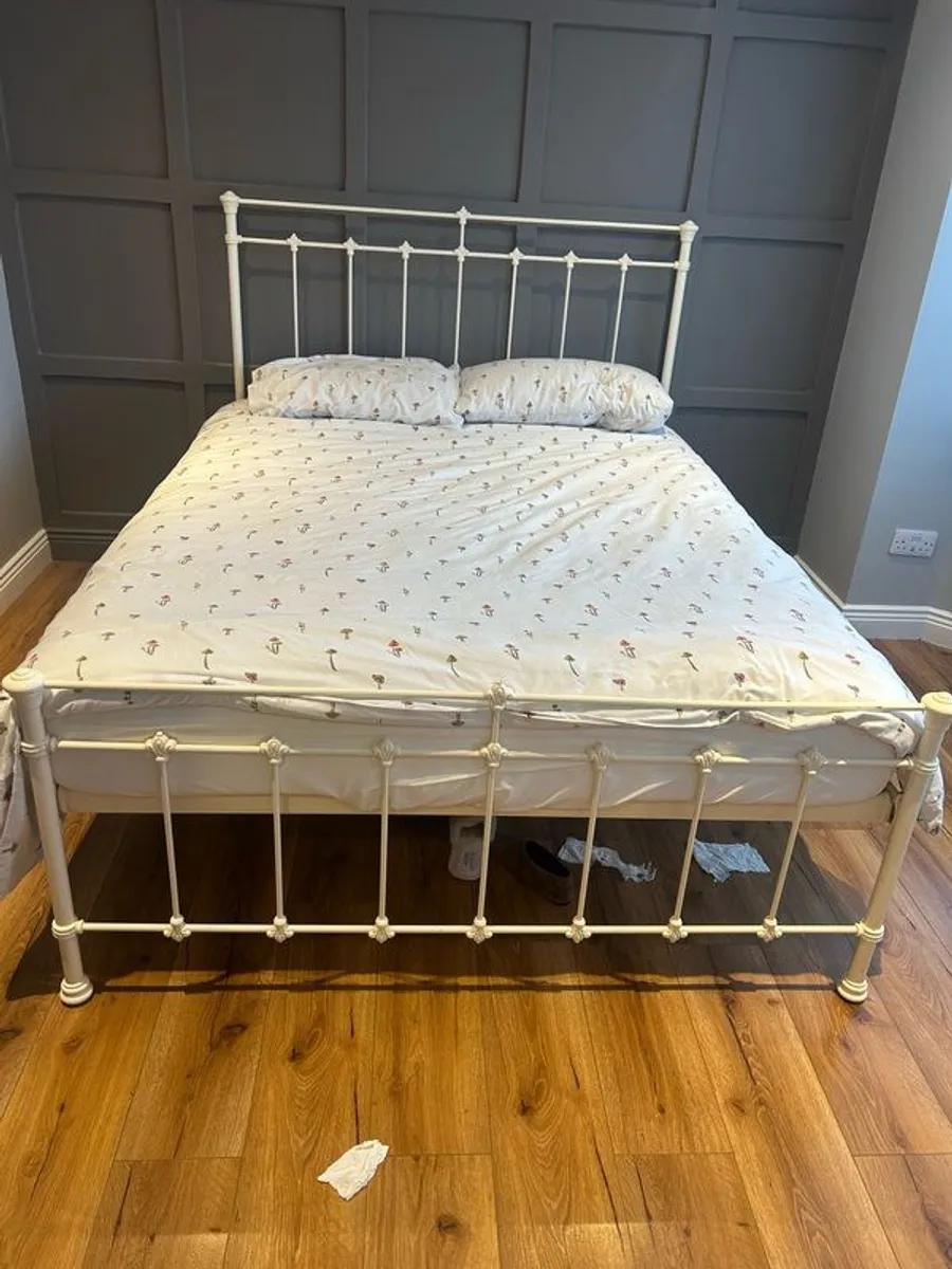 King Size Steele Framed bed - Image 2