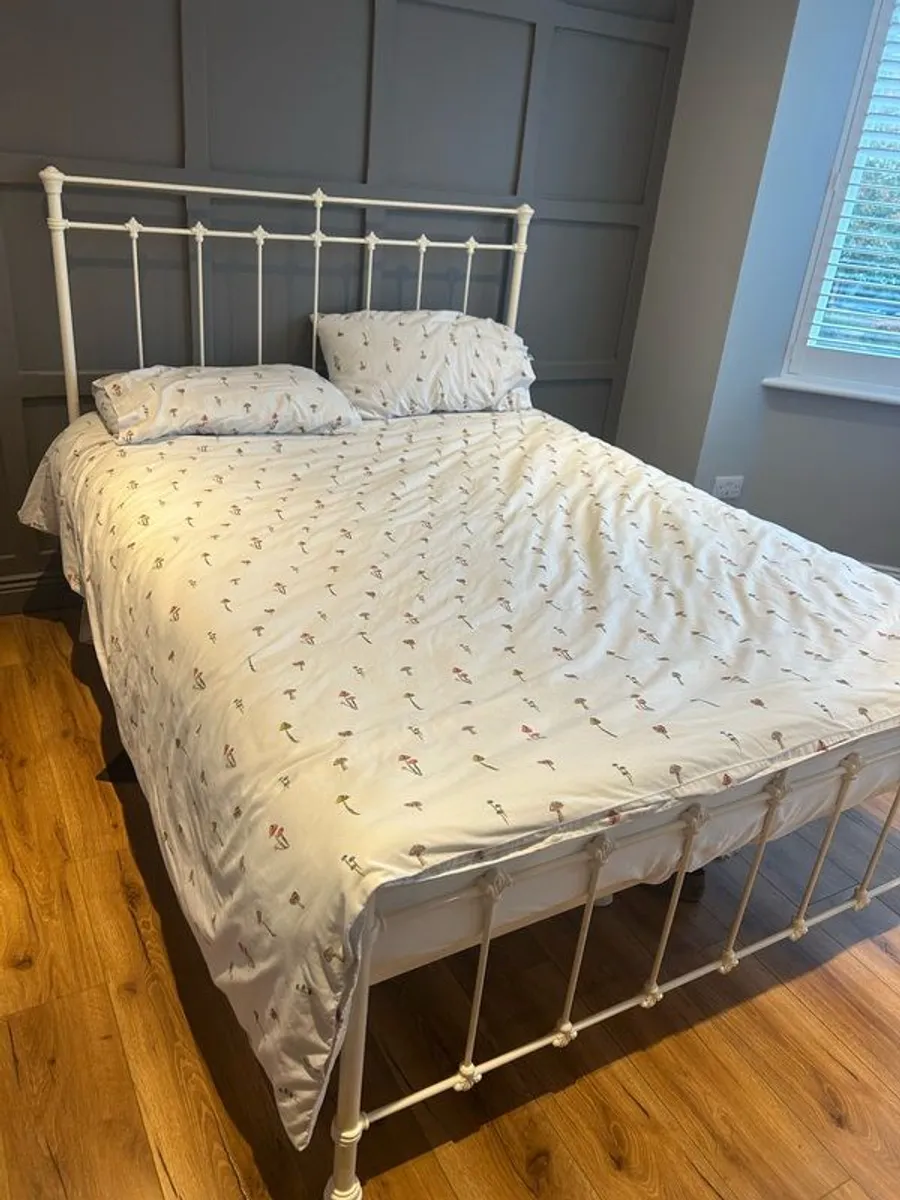 King Size Steele Framed bed - Image 3