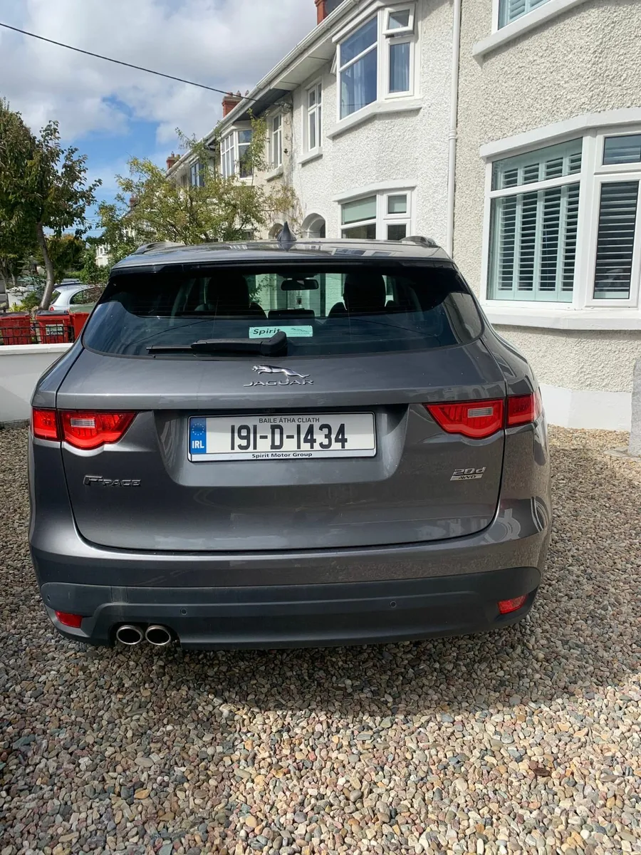 Jaguar F-Pace 2019 - Image 2