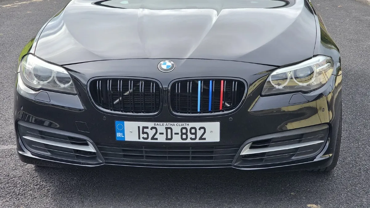BMW 5-Series 2015 - Image 2