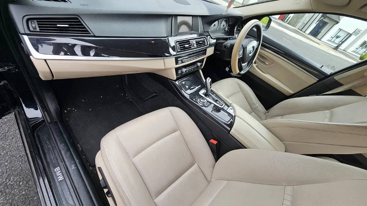 BMW 5-Series 2015 - Image 4