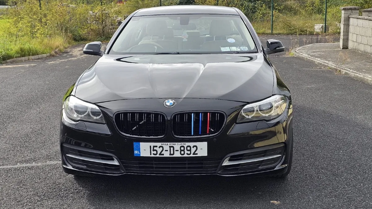 BMW 5-Series 2015 - Image 1