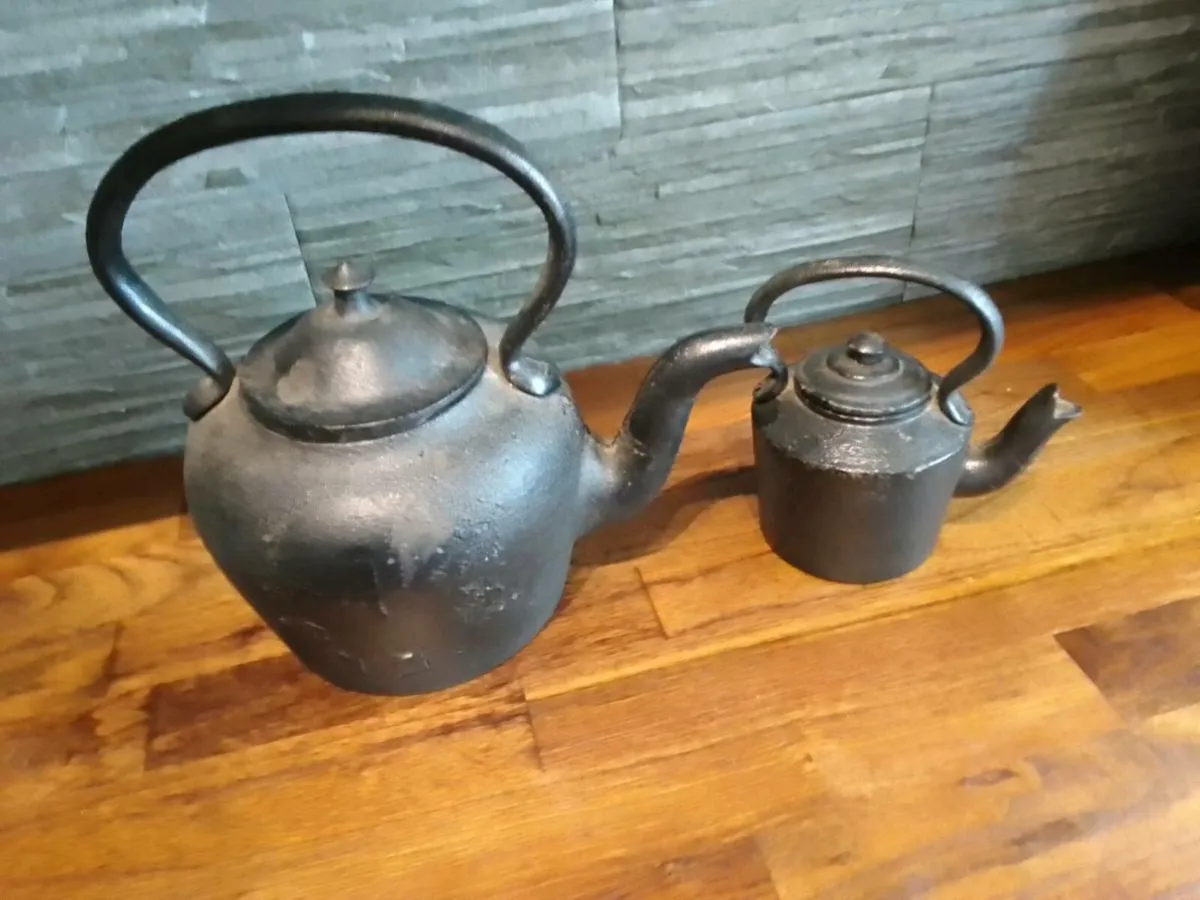 Cast Iron Kettles - Image 2